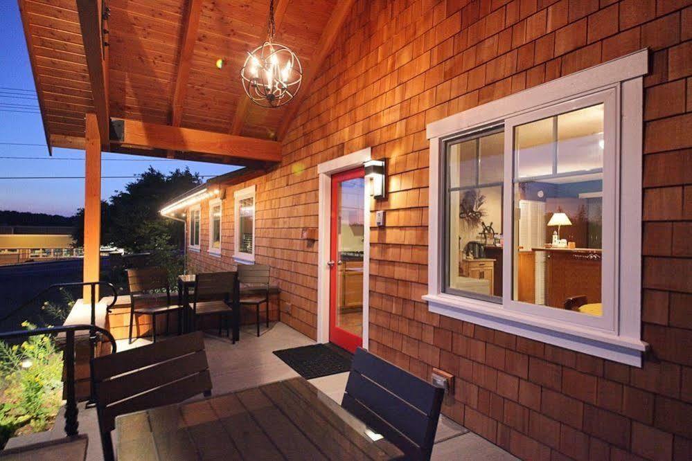 Harbor Inn Freeland Exterior foto